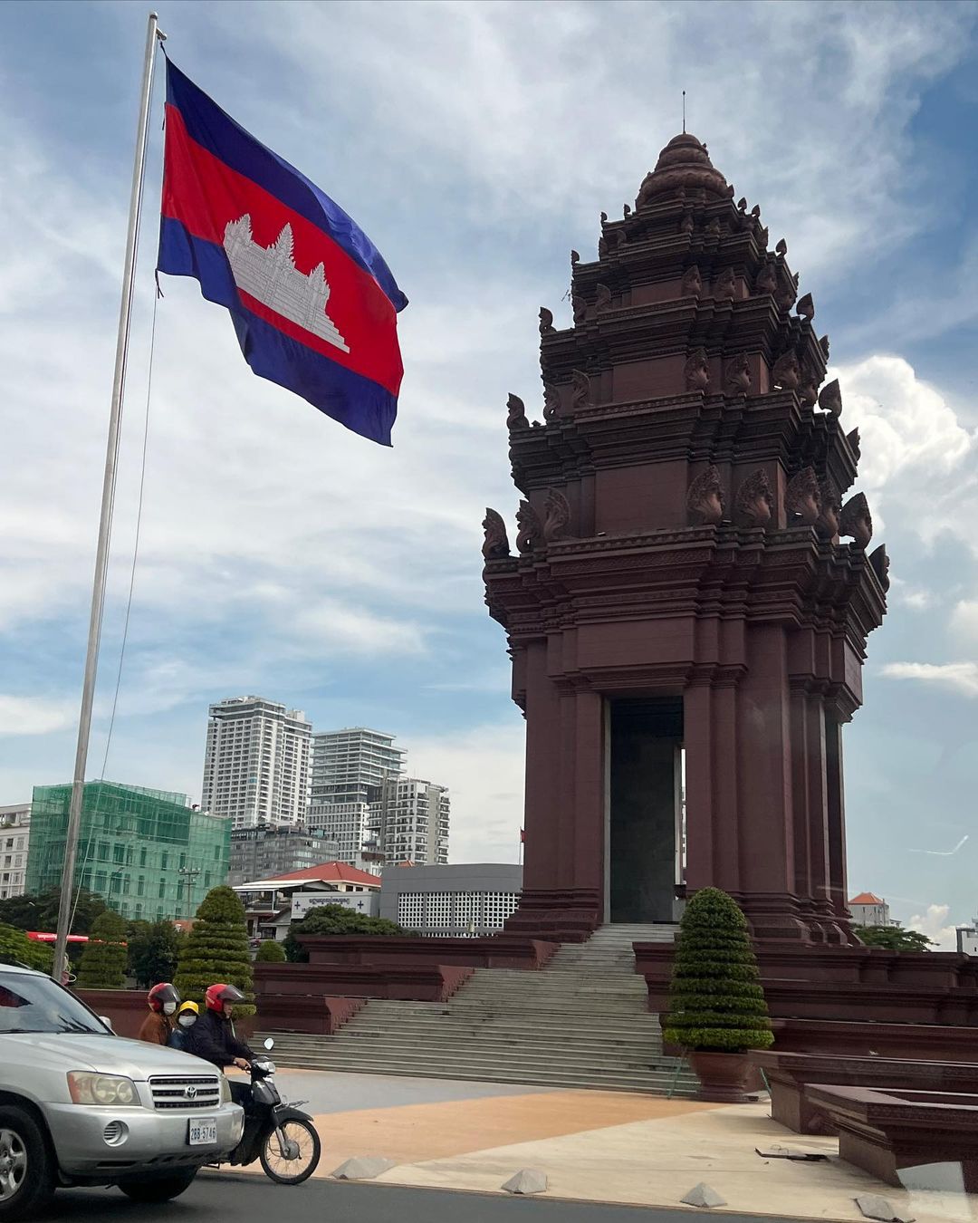 โยเกิร์ต - ณัฐฐชาช์ บุญประชม