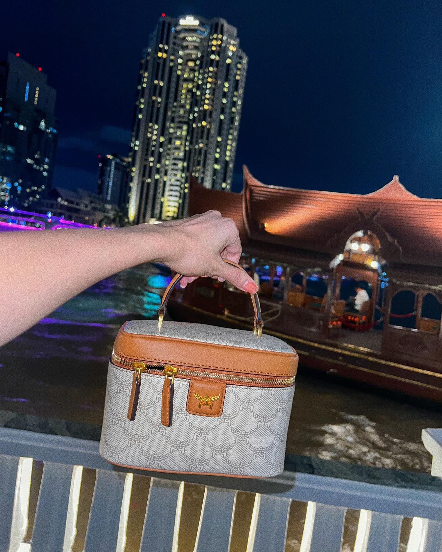 โยเกิร์ต - ณัฐฐชาช์ บุญประชม