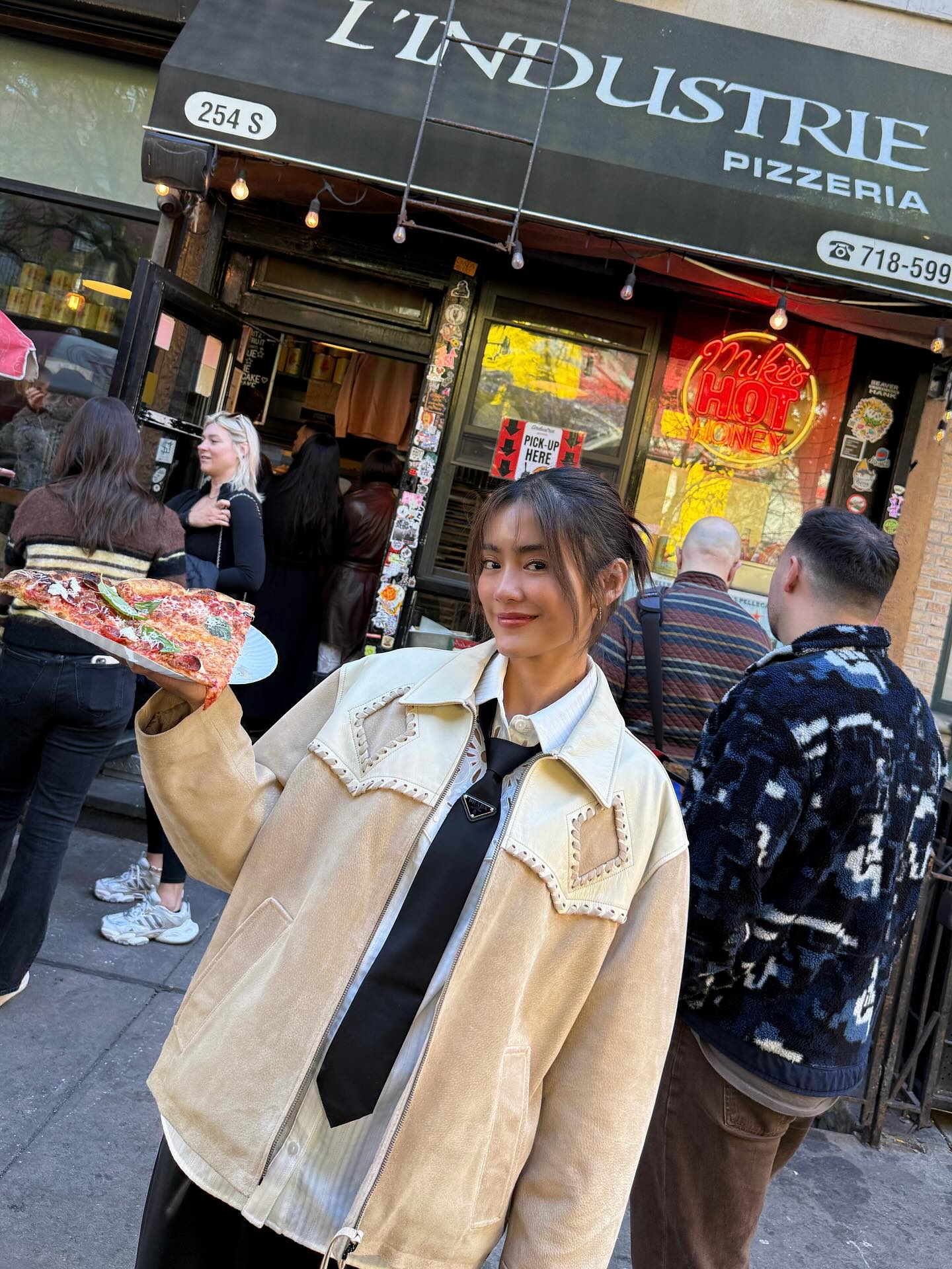 โยเกิร์ต - ณัฐฐชาช์ บุญประชม