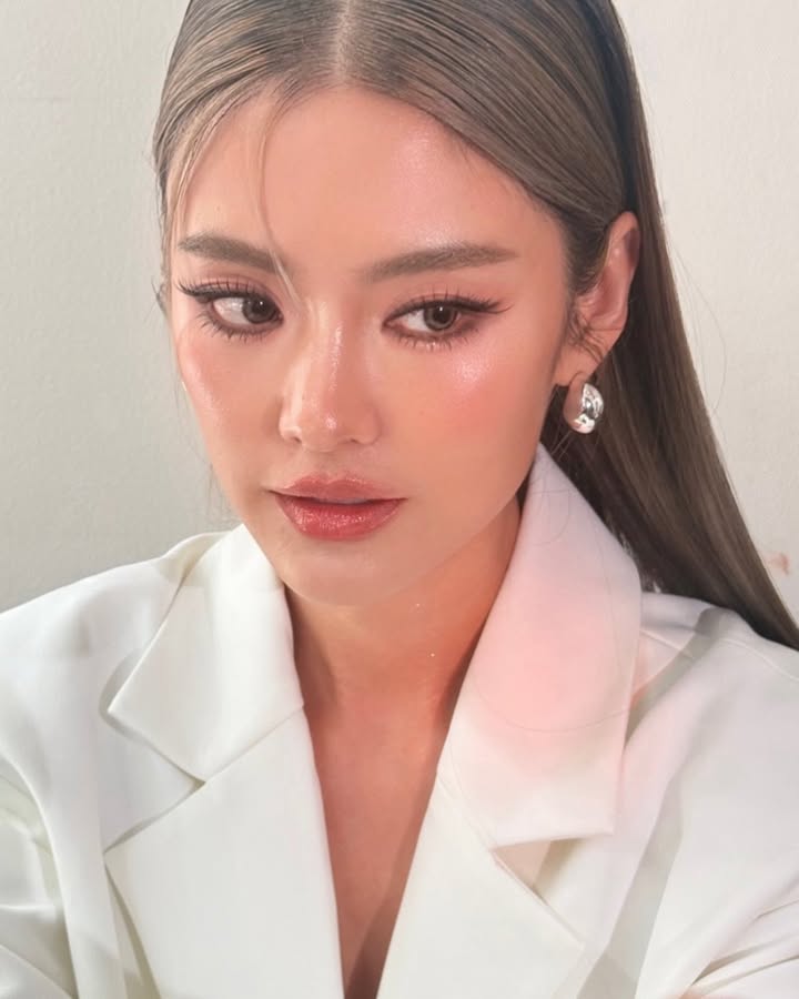 โยเกิร์ต - ณัฐฐชาช์ บุญประชม