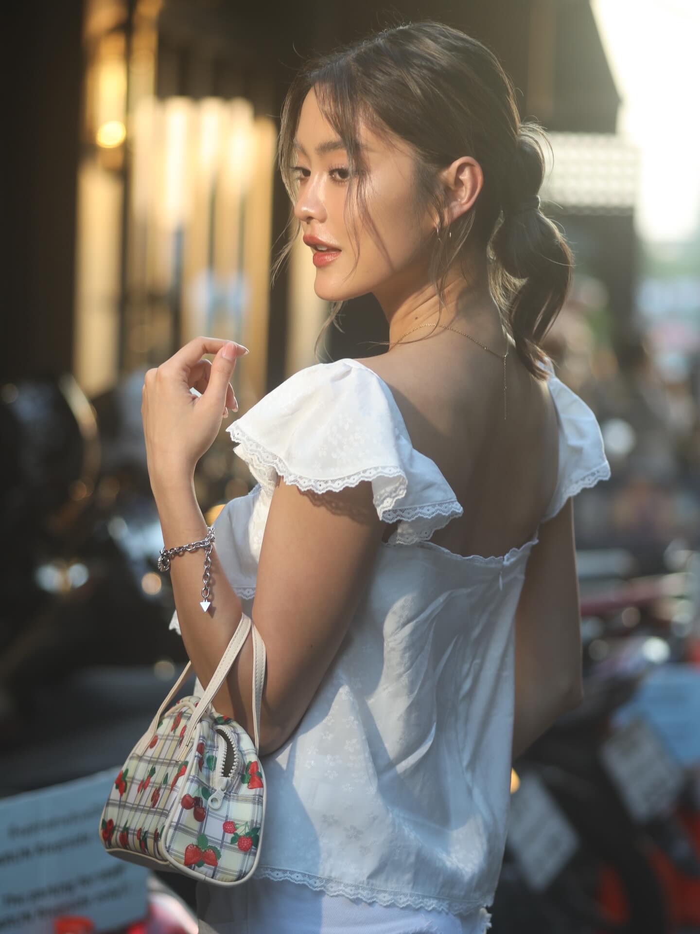 โยเกิร์ต - ณัฐฐชาช์ บุญประชม