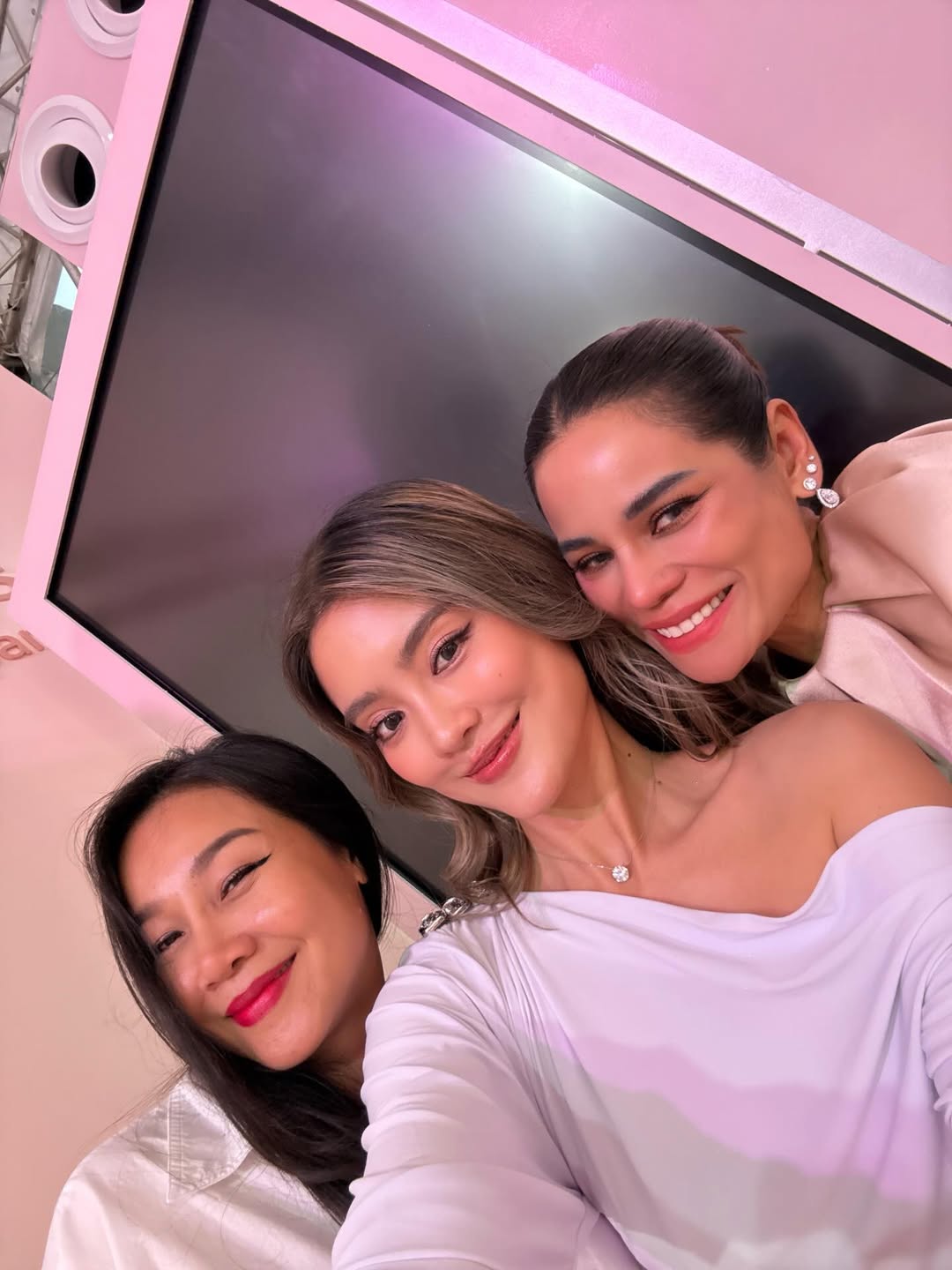 โยเกิร์ต - ณัฐฐชาช์ บุญประชม