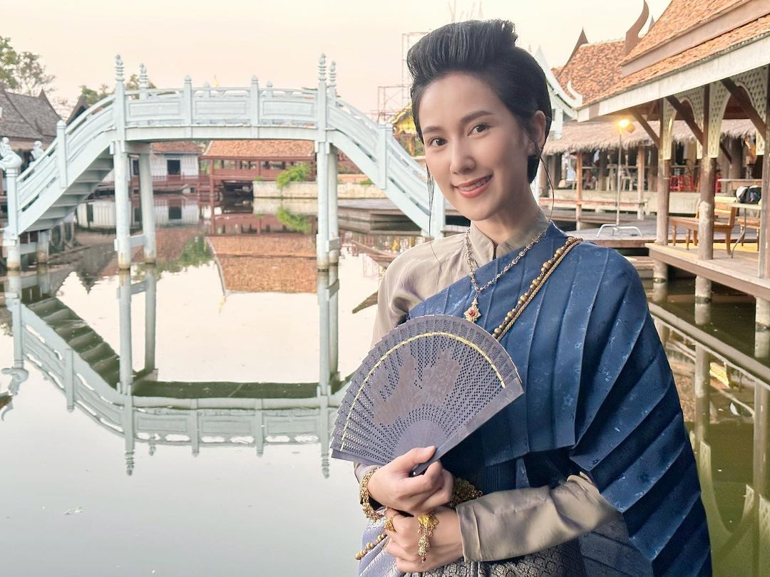 เนสท์ - นิศาชล สิ่วไธสง