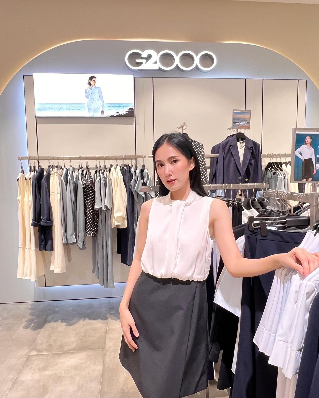 เนสท์ - นิศาชล สิ่วไธสง