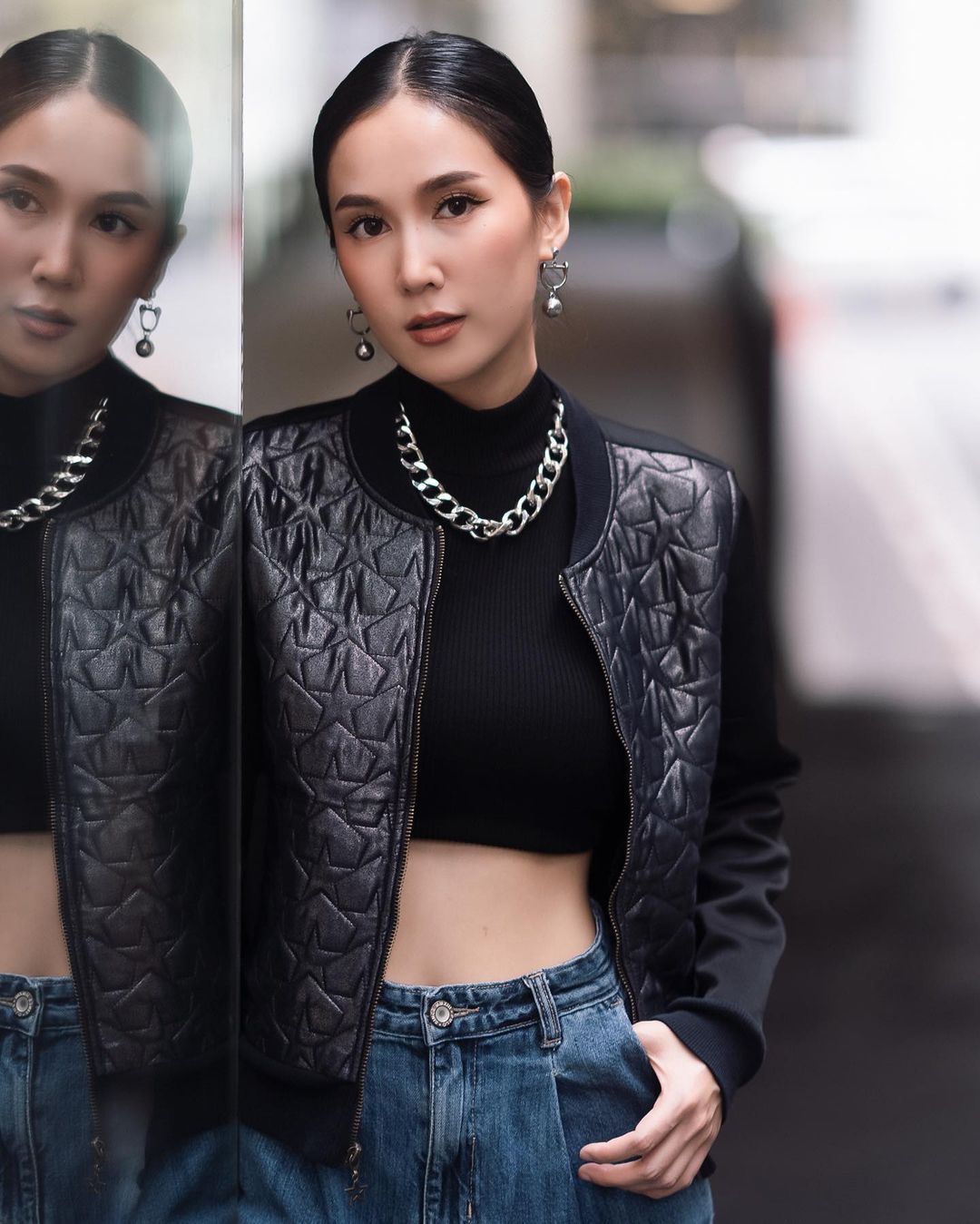 เนสท์ - นิศาชล สิ่วไธสง