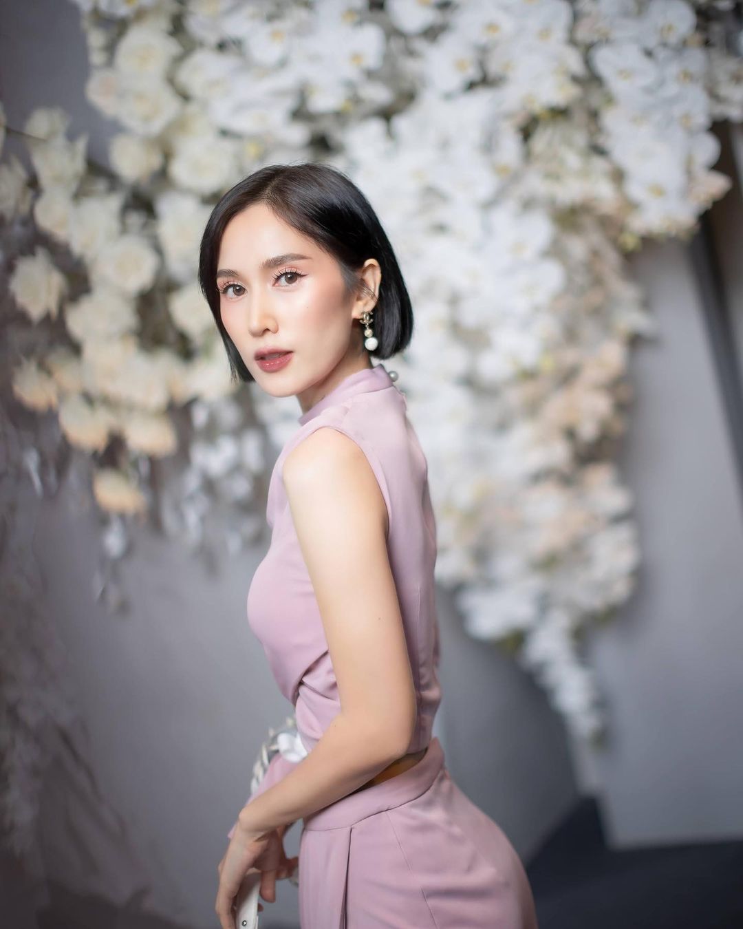 เนสท์ - นิศาชล สิ่วไธสง