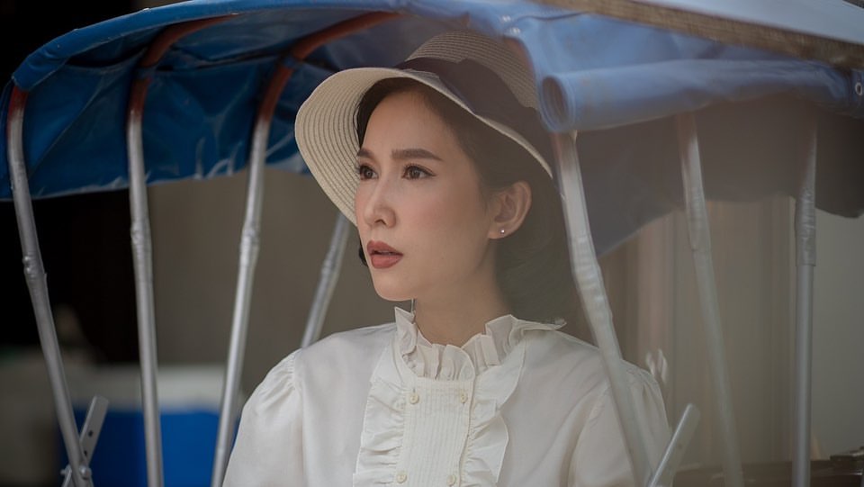เนสท์ - นิศาชล สิ่วไธสง
