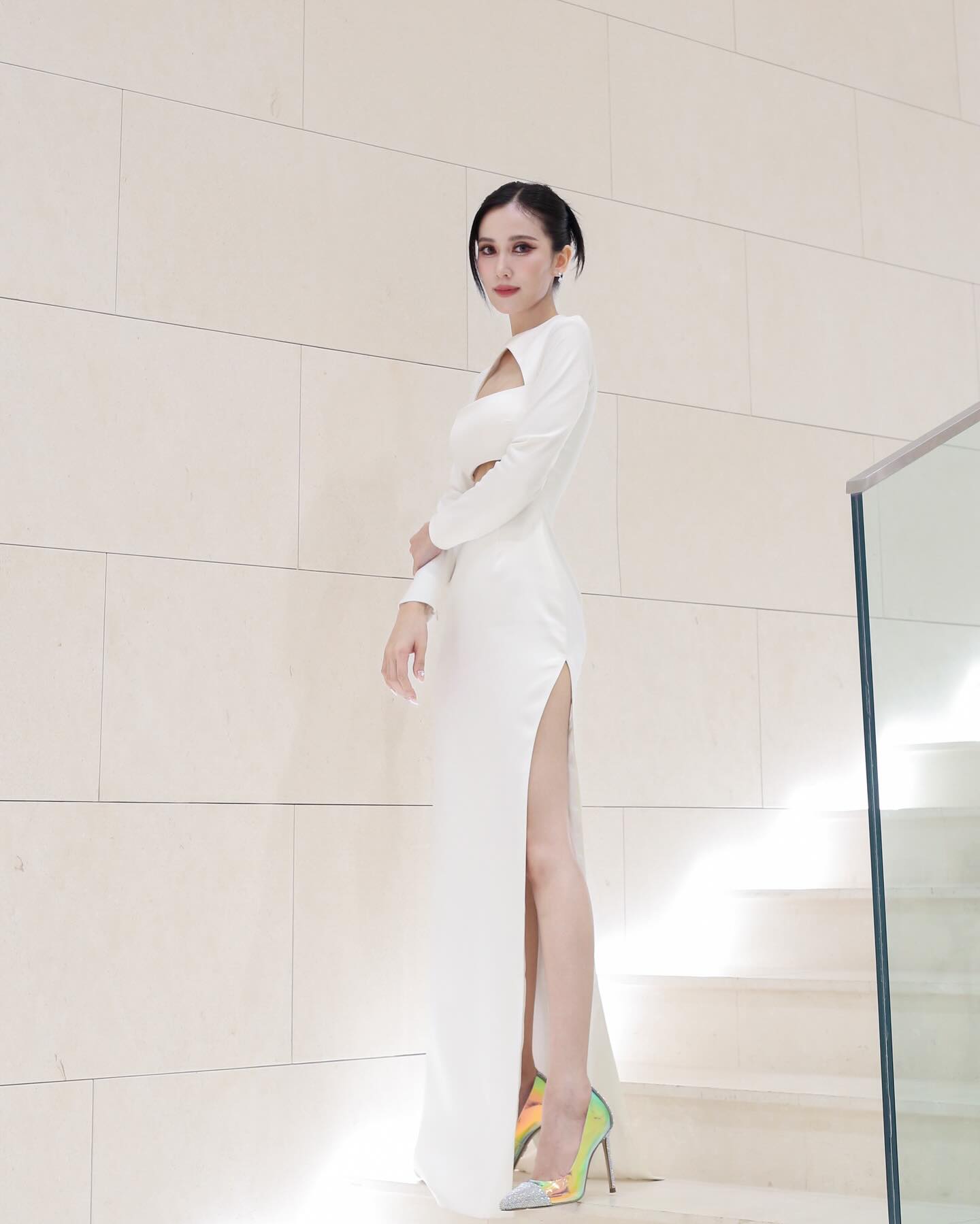 เนสท์ - นิศาชล สิ่วไธสง