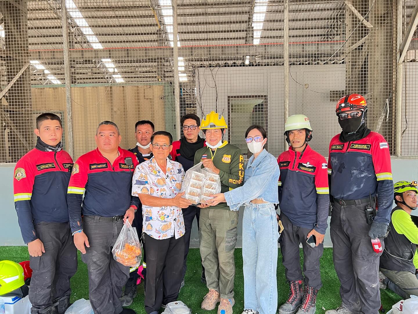 เนสท์ - นิศาชล สิ่วไธสง