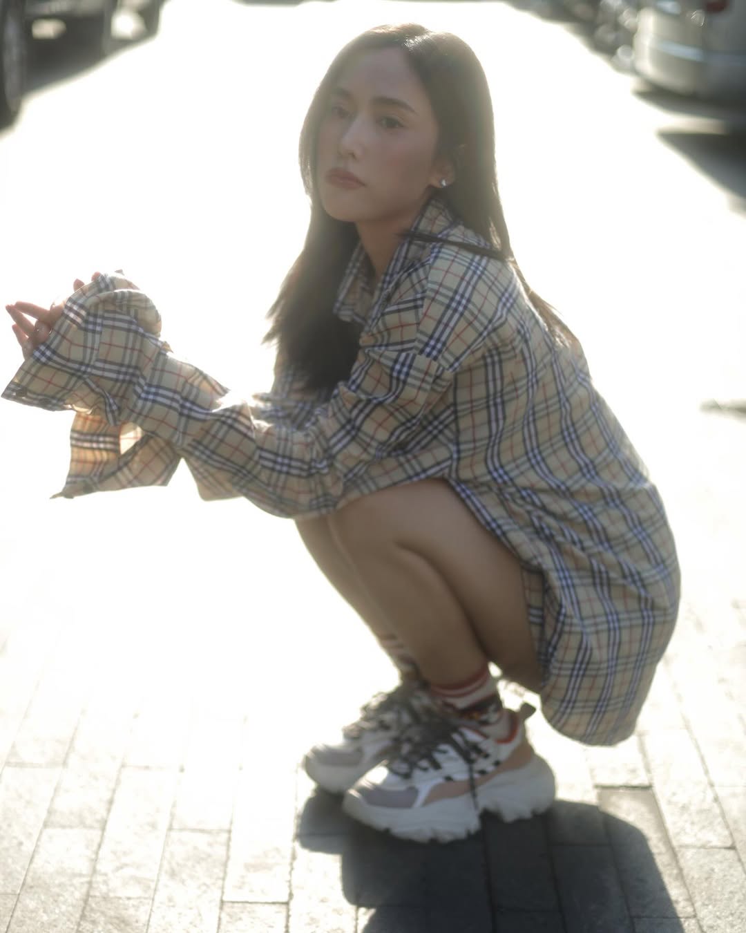 เนสท์ - นิศาชล สิ่วไธสง