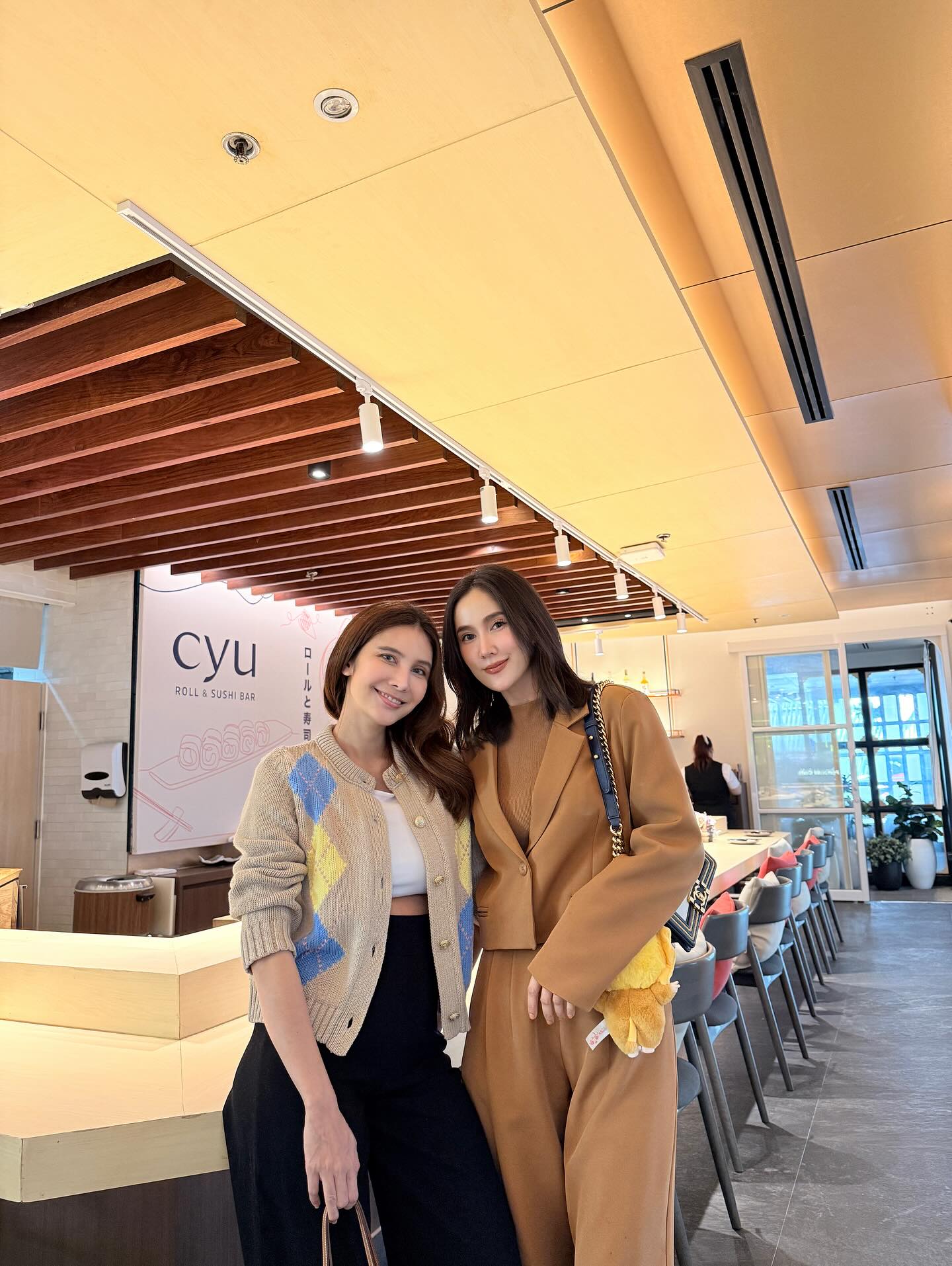 เนสท์ - นิศาชล สิ่วไธสง