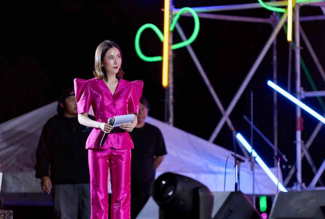 เนสท์ - นิศาชล สิ่วไธสง