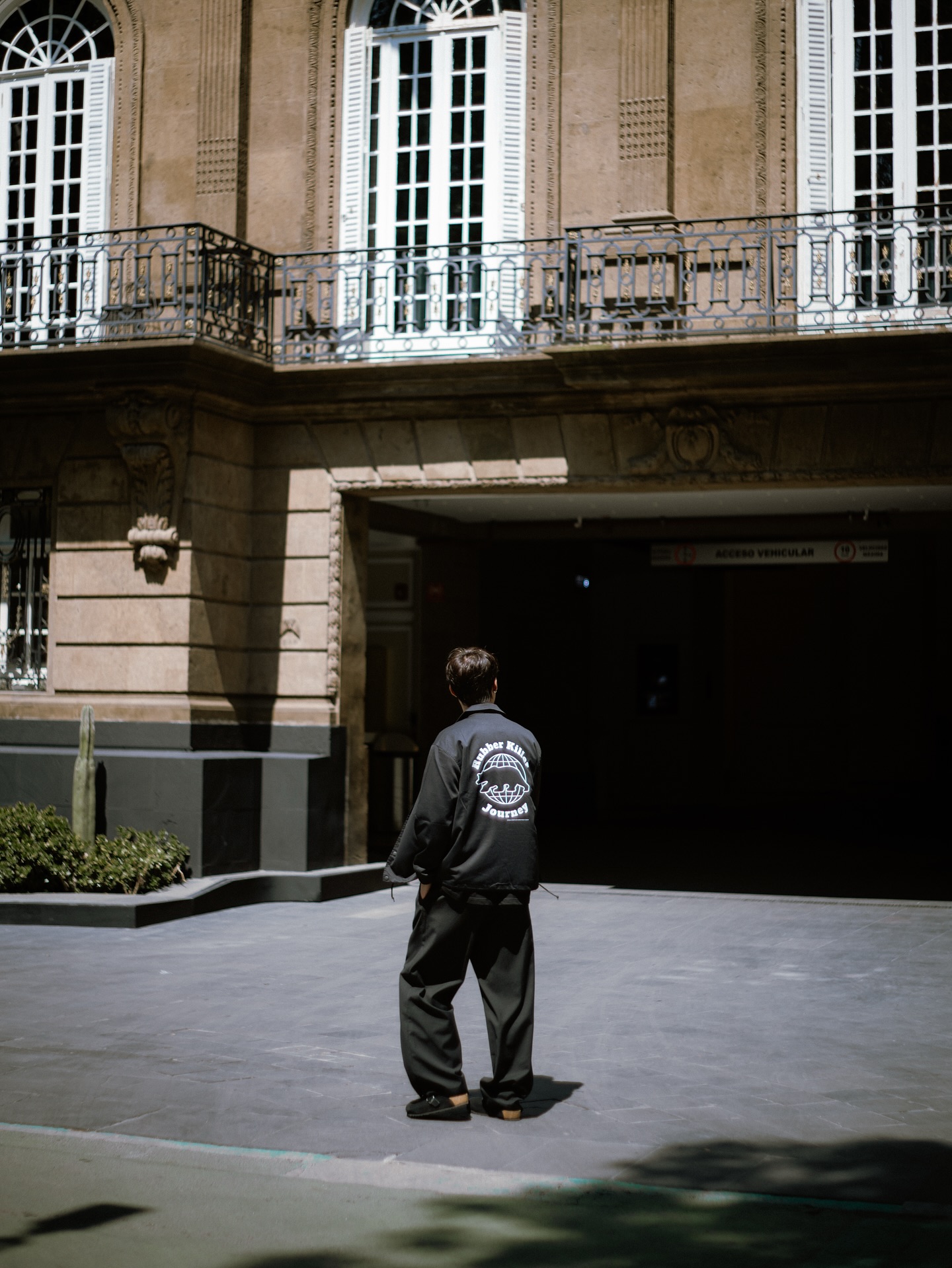 สายลับ - เหมวิช ขวัญอำไพพันธุ์