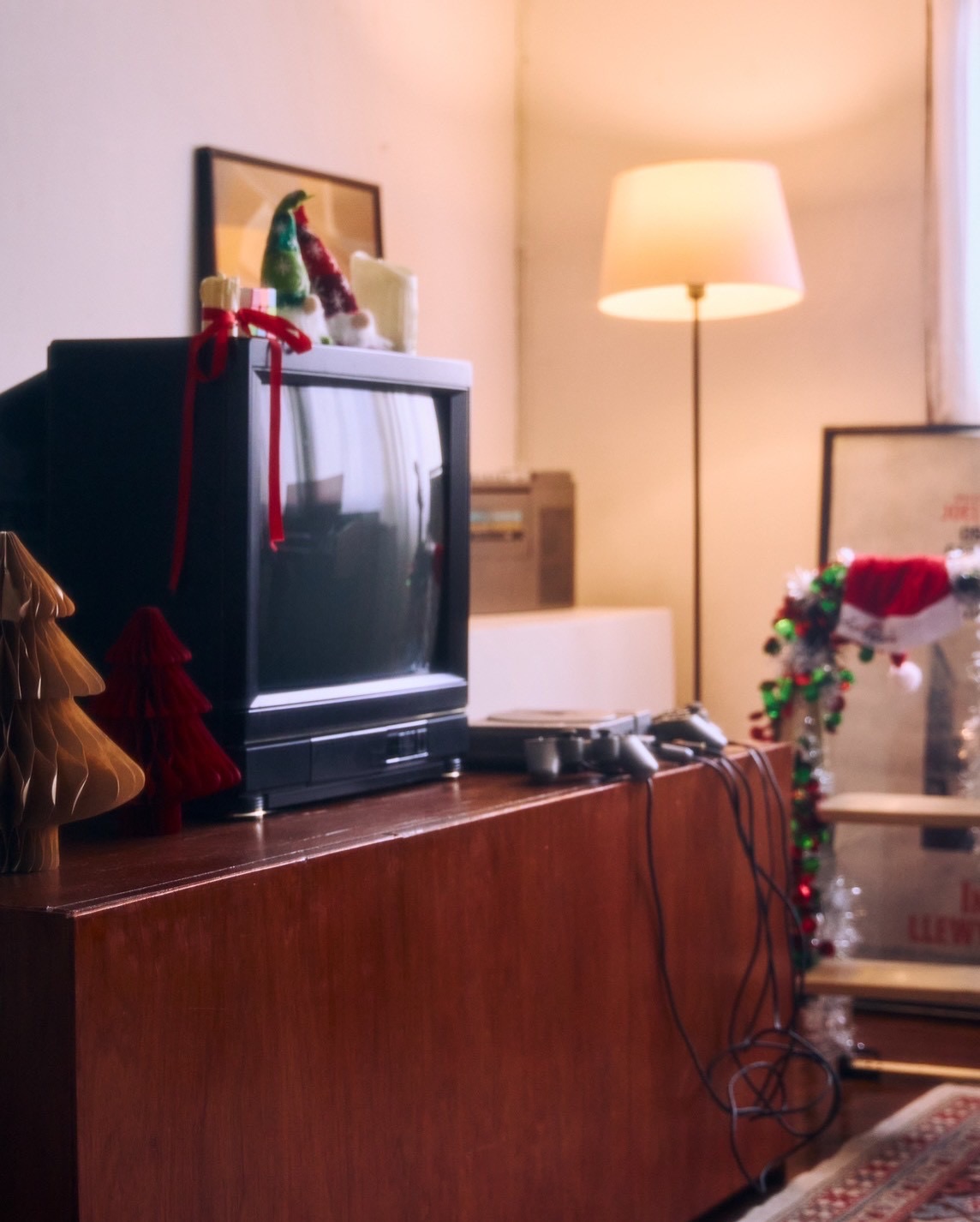 สายลับ - เหมวิช ขวัญอำไพพันธุ์