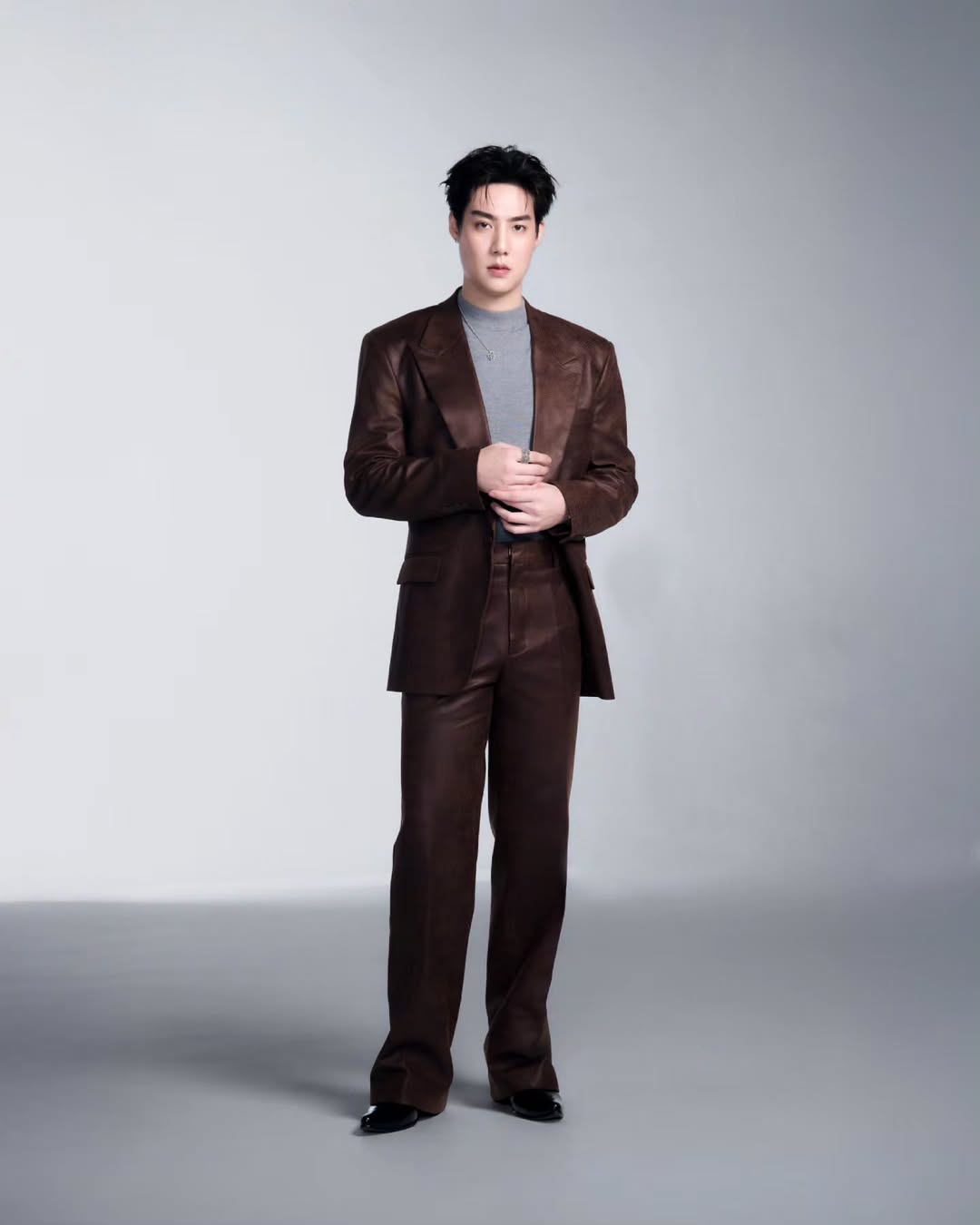 สายลับ - เหมวิช ขวัญอำไพพันธุ์