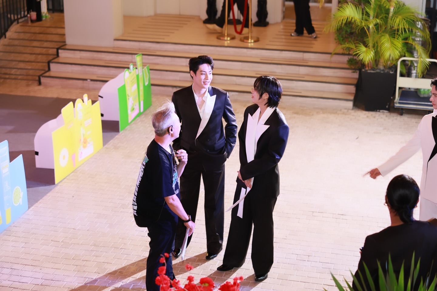 สายลับ - เหมวิช ขวัญอำไพพันธุ์