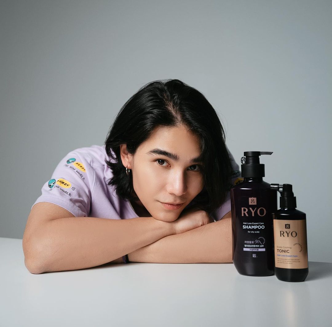 เจฟ - วรกมล ซาเตอร์