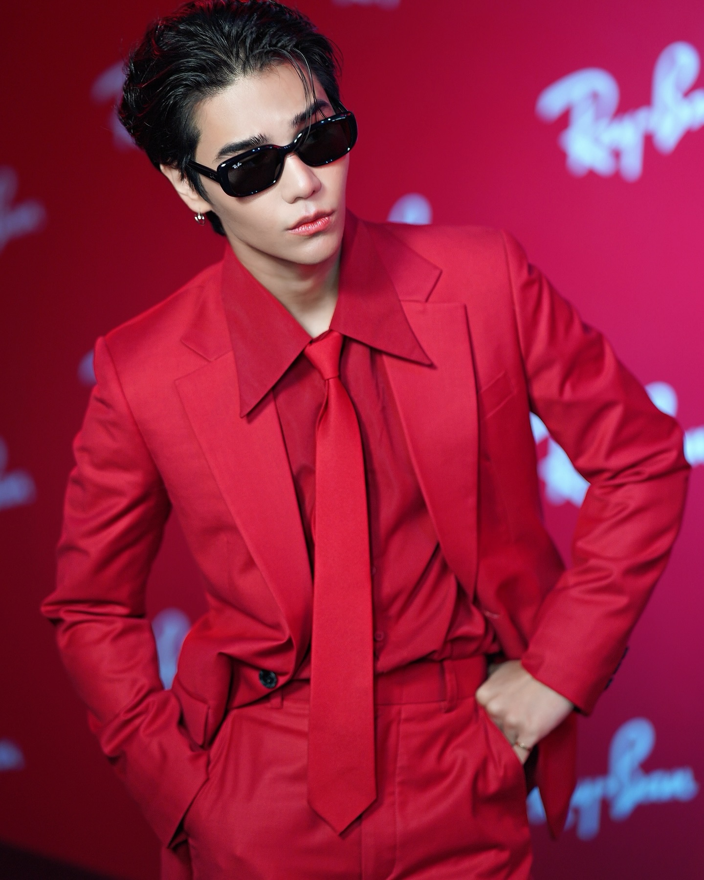 เจฟ - วรกมล ซาเตอร์