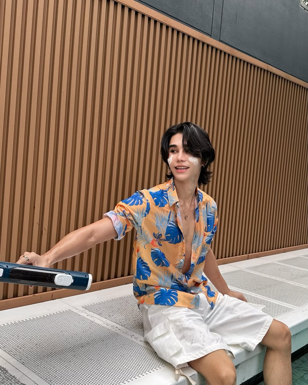 เจฟ - วรกมล ซาเตอร์