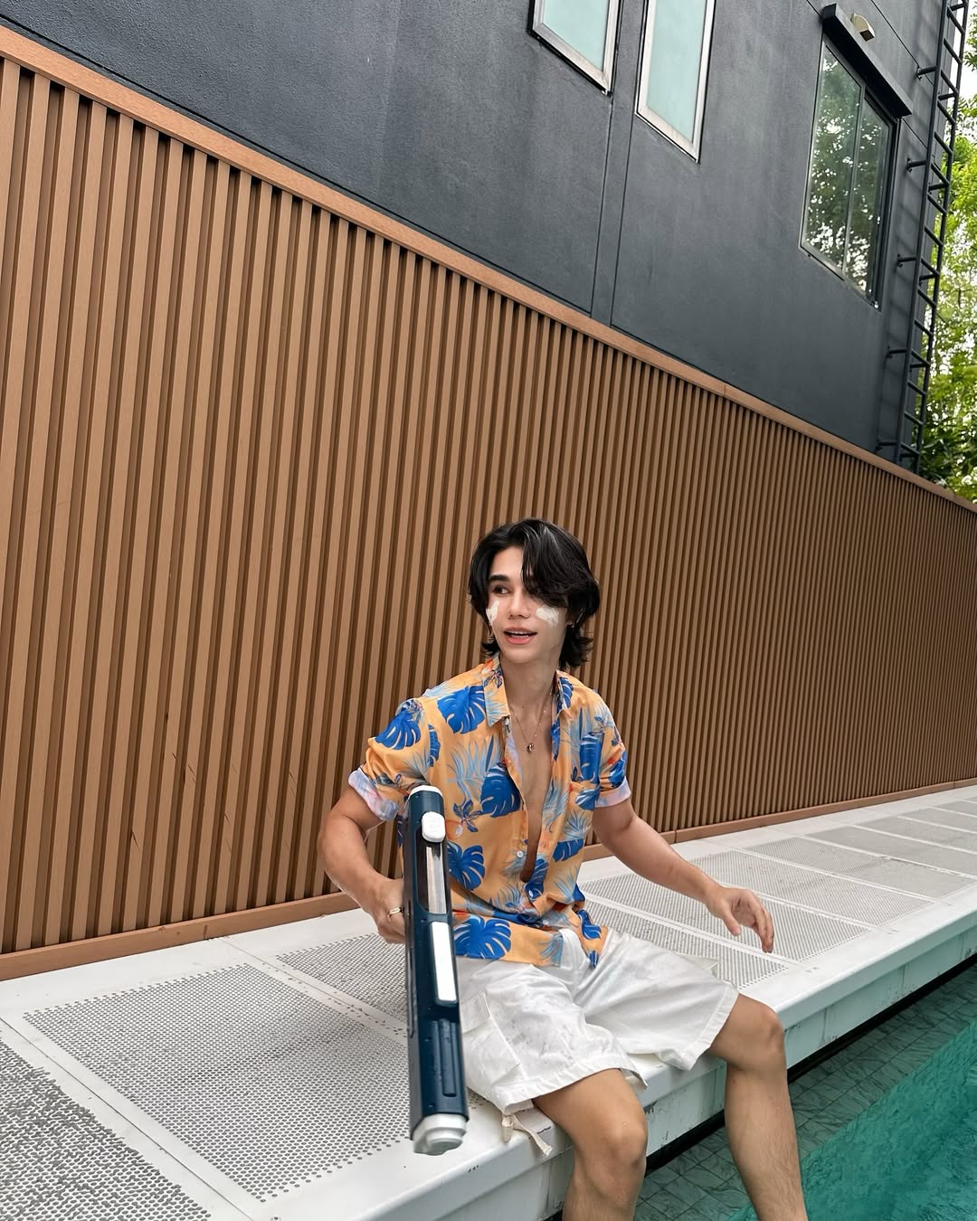 เจฟ - วรกมล ซาเตอร์