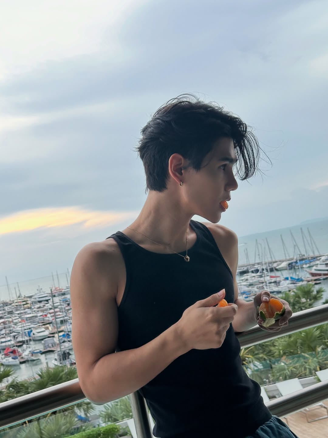 เจฟ - วรกมล ซาเตอร์