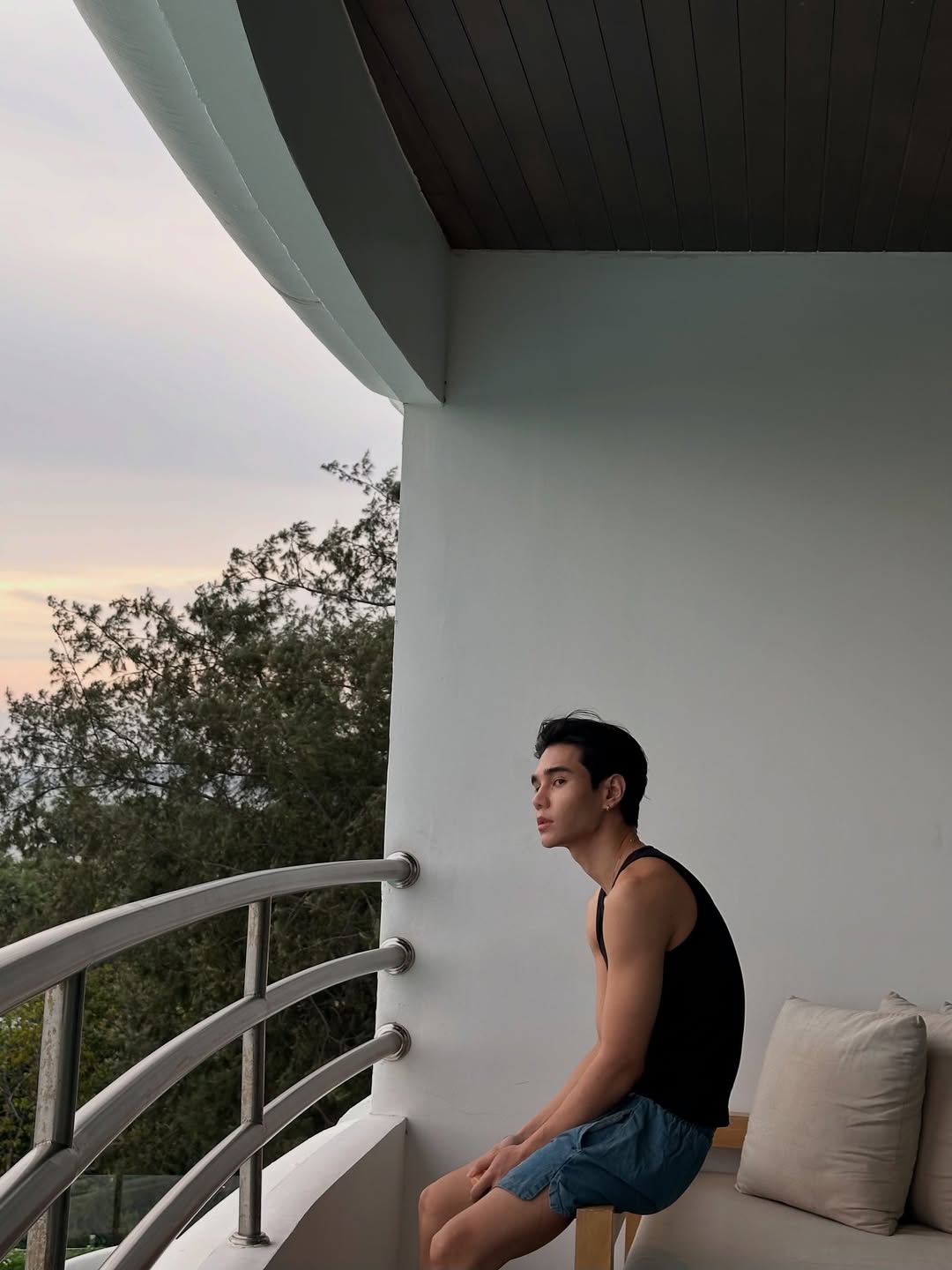 เจฟ - วรกมล ซาเตอร์