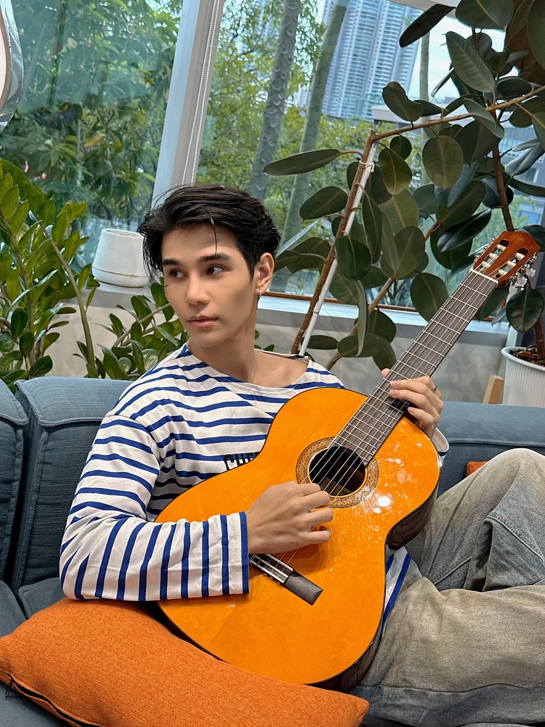 เจฟ - วรกมล ซาเตอร์