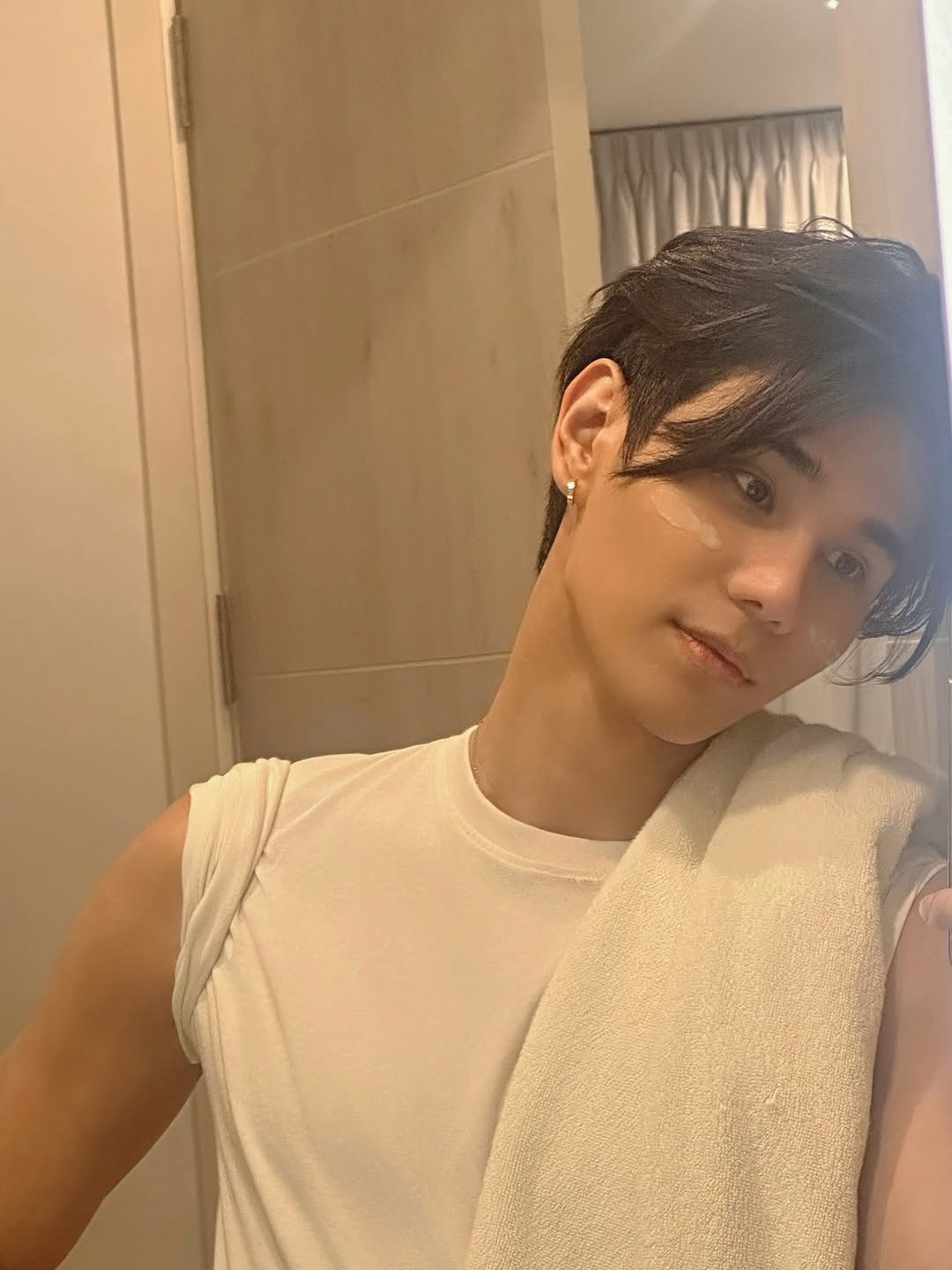 เจฟ - วรกมล ซาเตอร์
