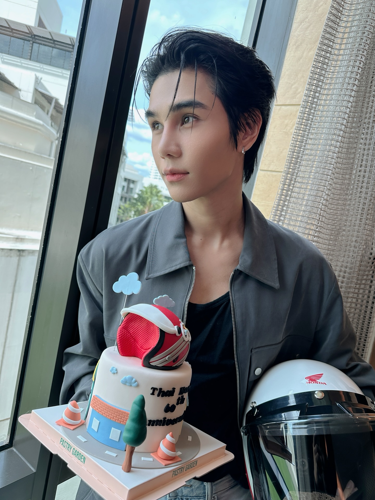 เจฟ - วรกมล ซาเตอร์