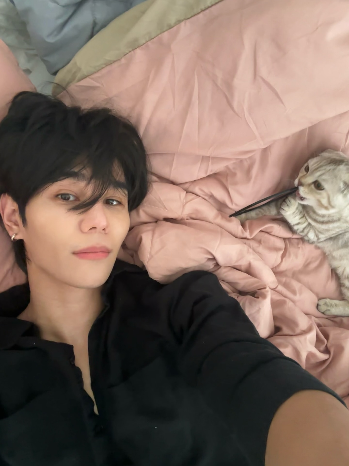 เจฟ - วรกมล ซาเตอร์
