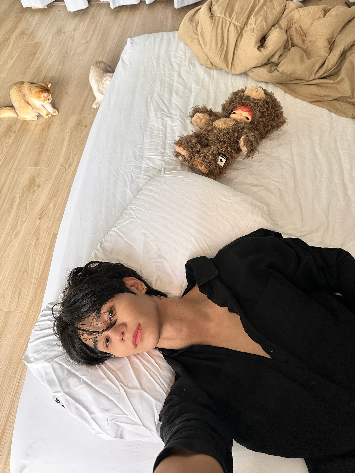 เจฟ - วรกมล ซาเตอร์