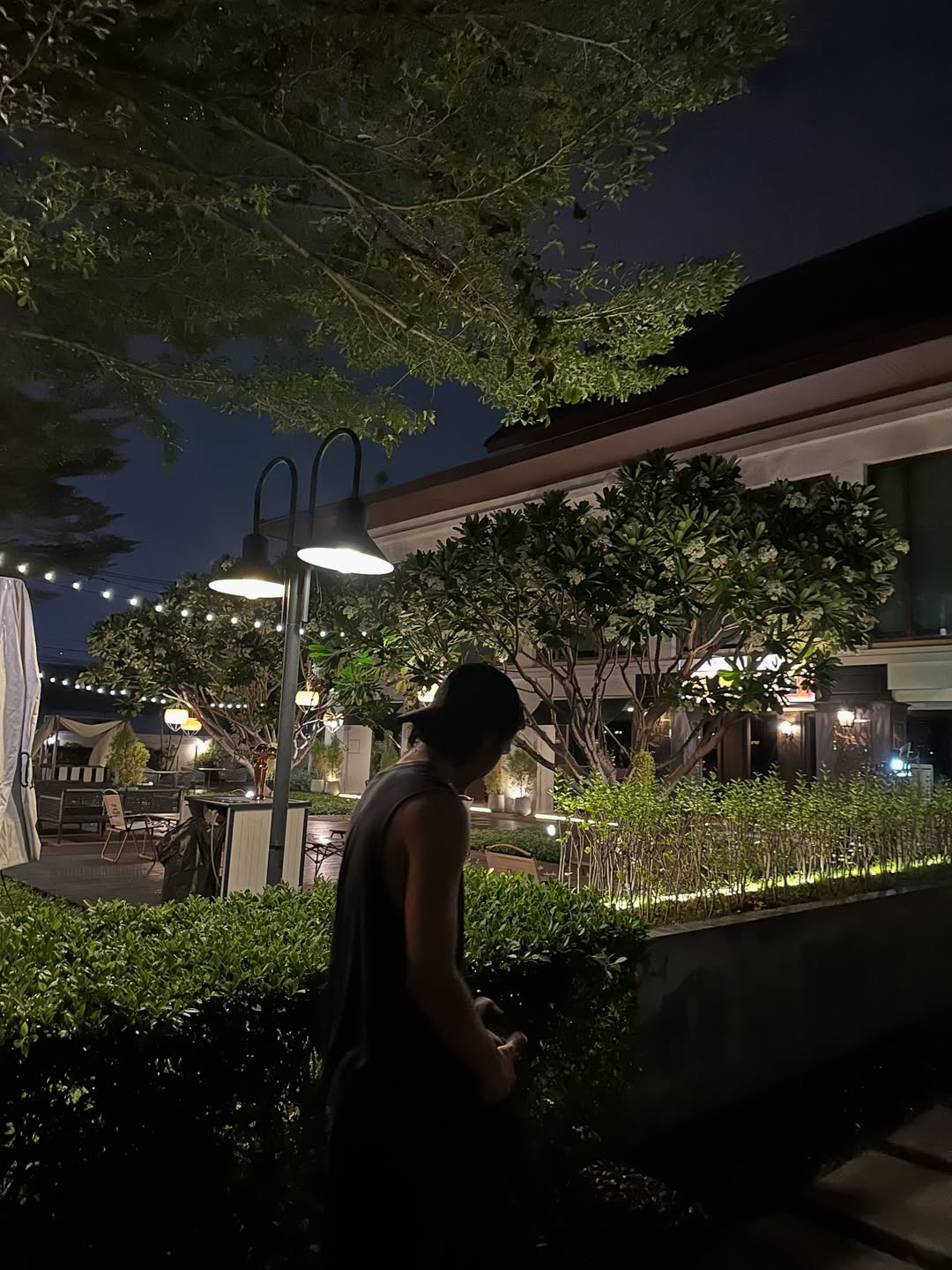 เจฟ - วรกมล ซาเตอร์