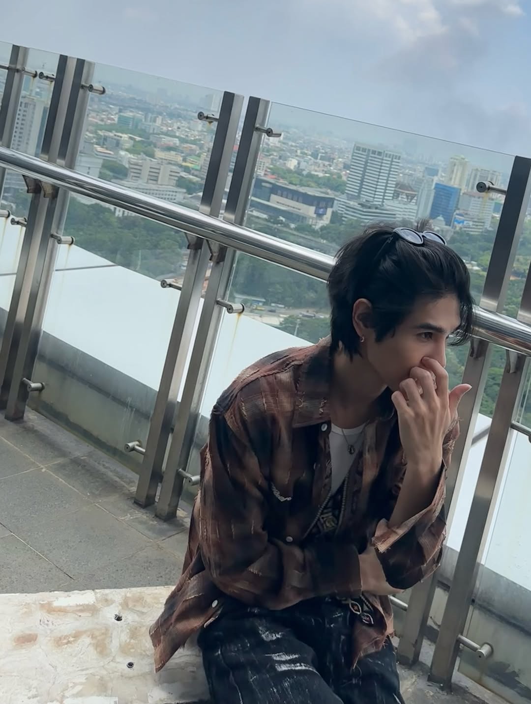 เจฟ - วรกมล ซาเตอร์