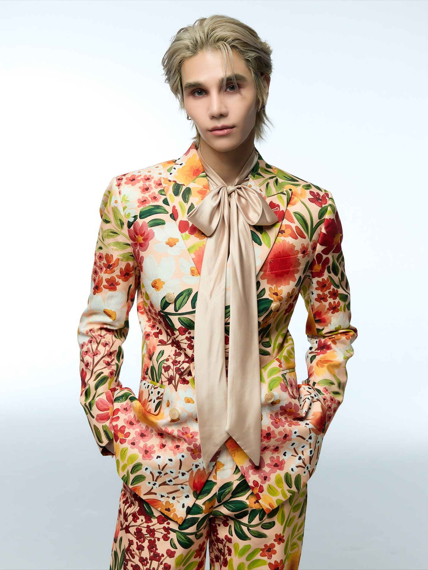 เจฟ - วรกมล ซาเตอร์