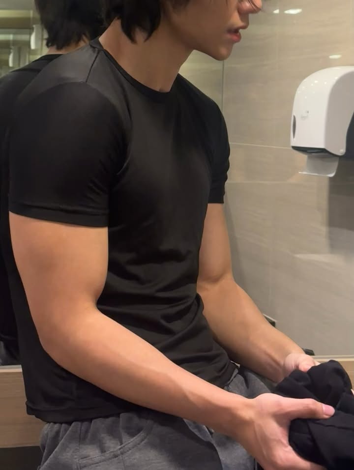 เจฟ - วรกมล ซาเตอร์