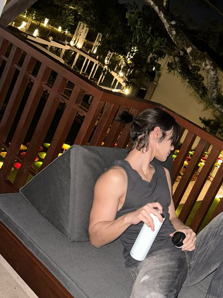 เจฟ - วรกมล ซาเตอร์