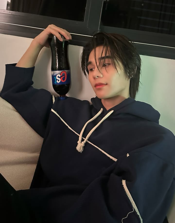 เจฟ - วรกมล ซาเตอร์