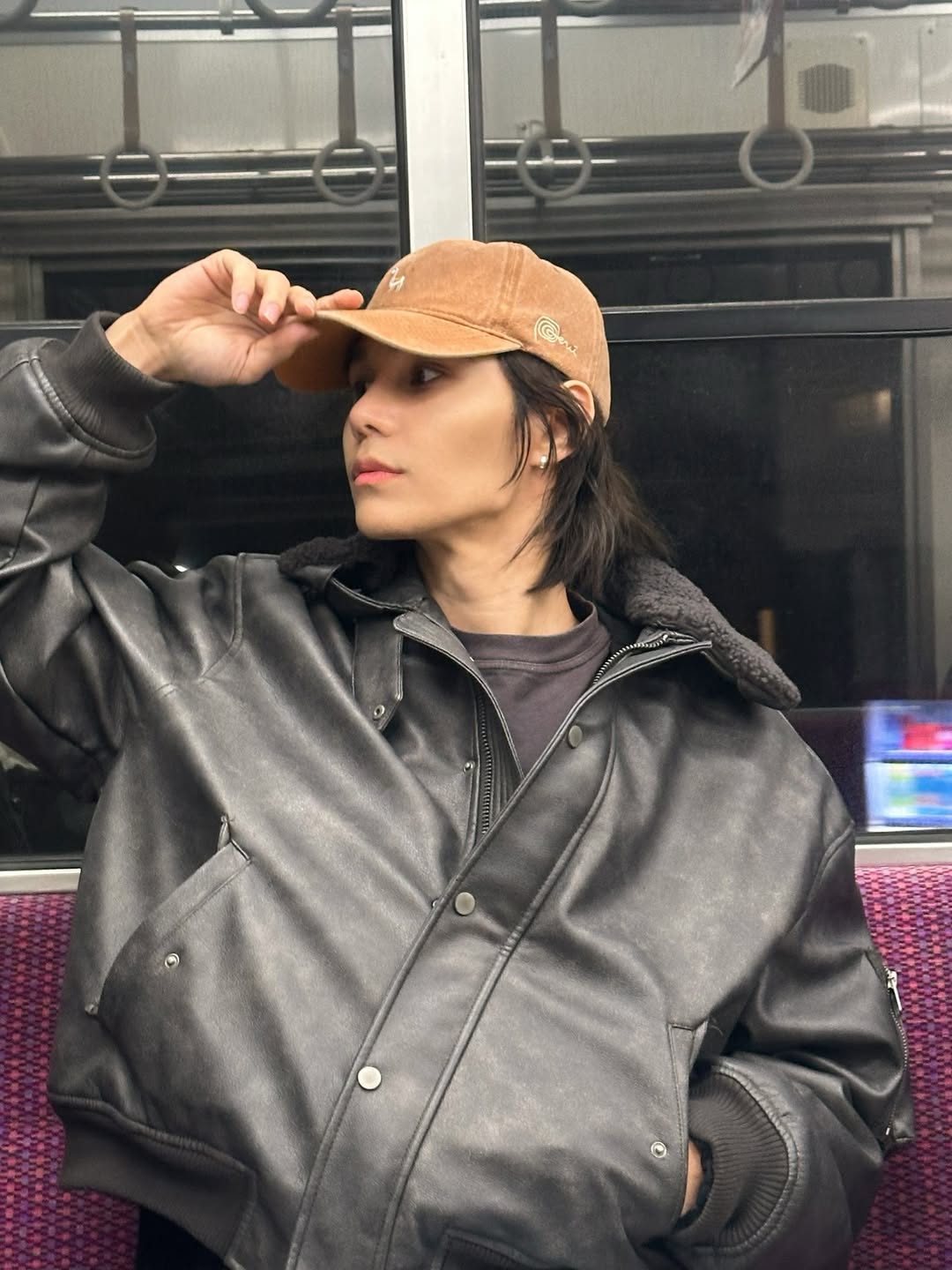 เจฟ - วรกมล ซาเตอร์