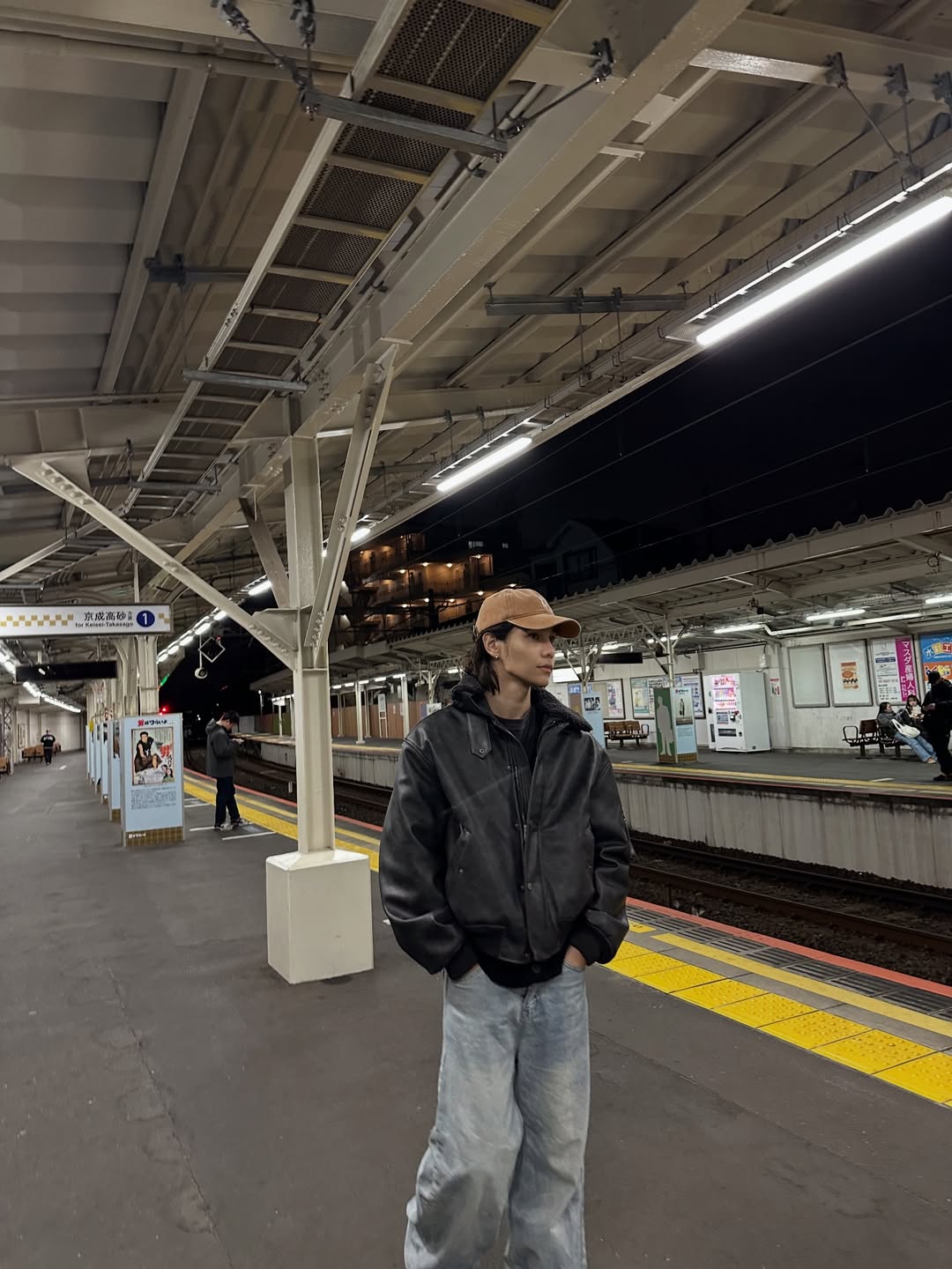 เจฟ - วรกมล ซาเตอร์