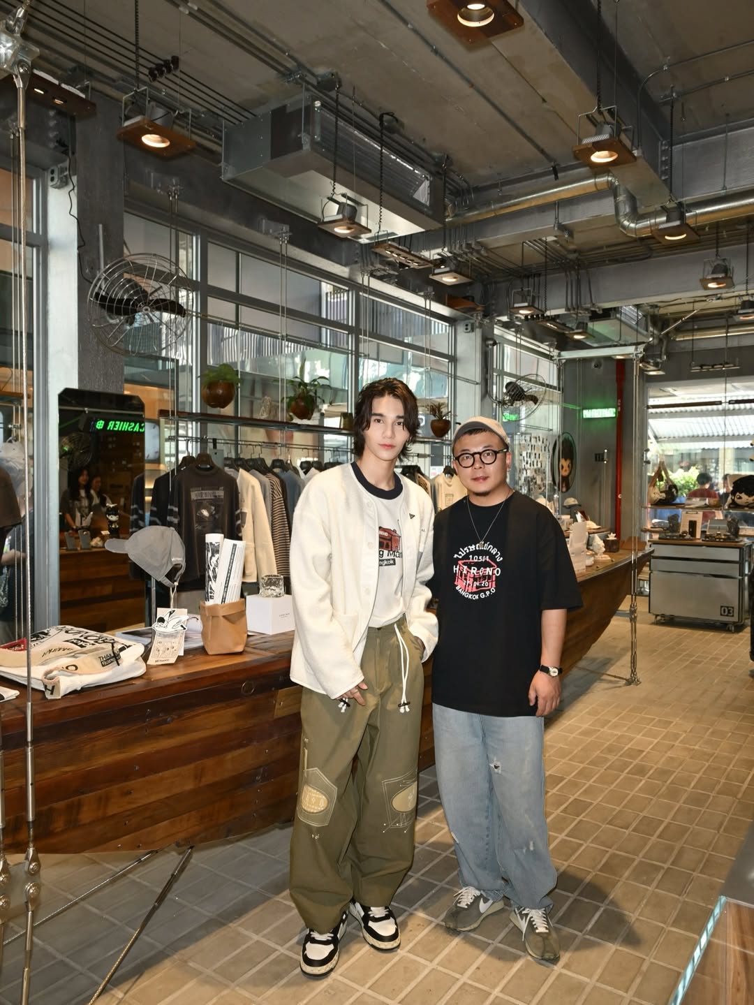 เจฟ - วรกมล ซาเตอร์