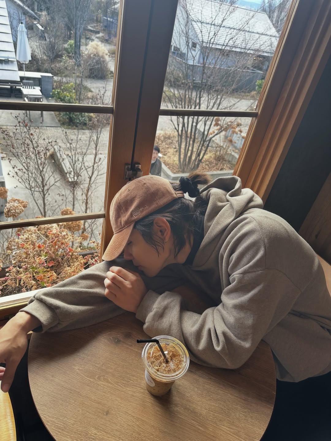 เจฟ - วรกมล ซาเตอร์