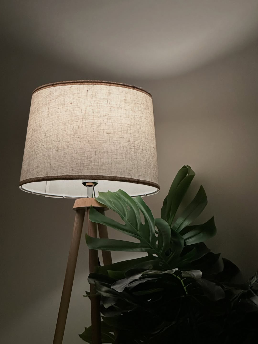 เจฟ - วรกมล ซาเตอร์