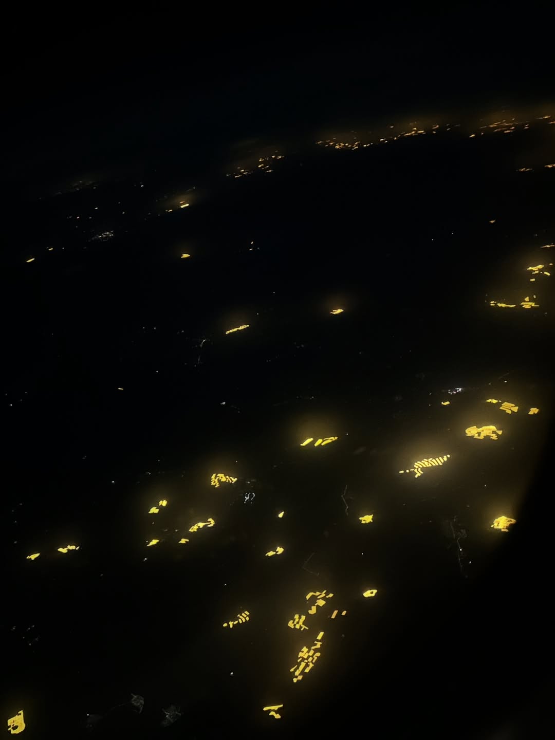 เจฟ - วรกมล ซาเตอร์