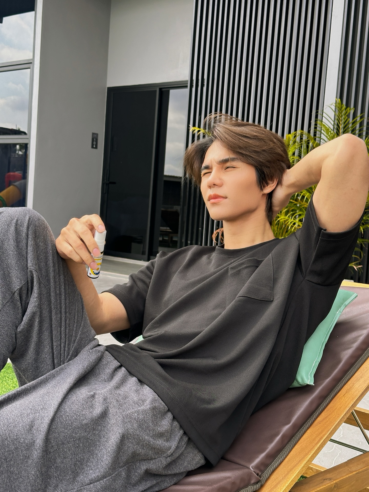 เจฟ - วรกมล ซาเตอร์