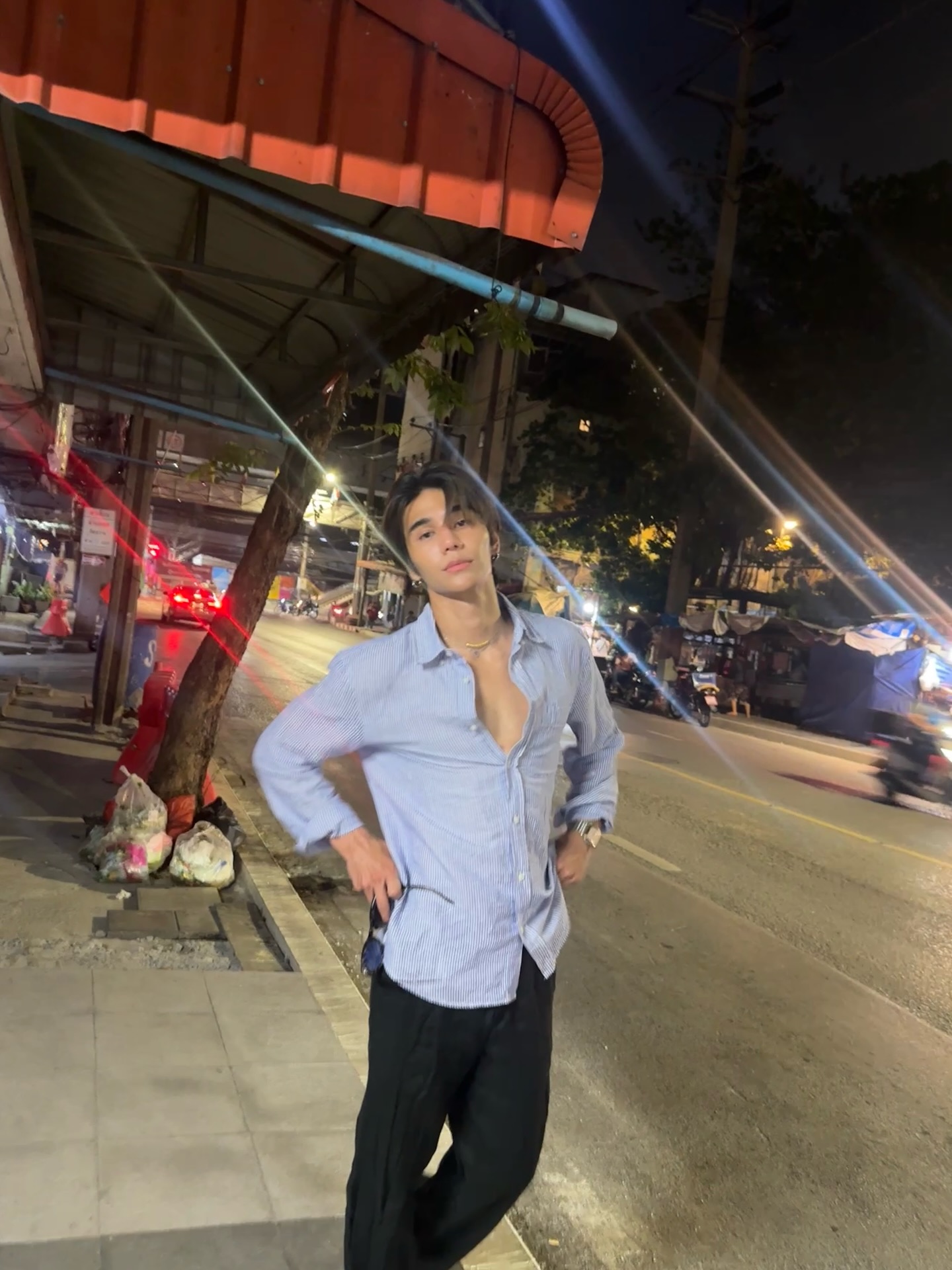 เจฟ - วรกมล ซาเตอร์