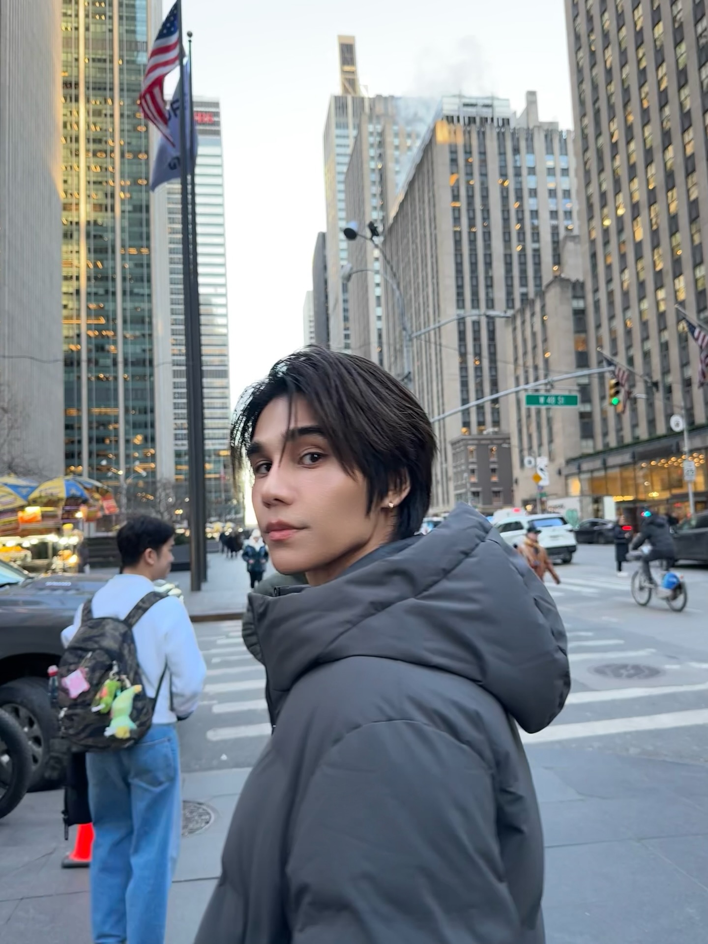 เจฟ - วรกมล ซาเตอร์