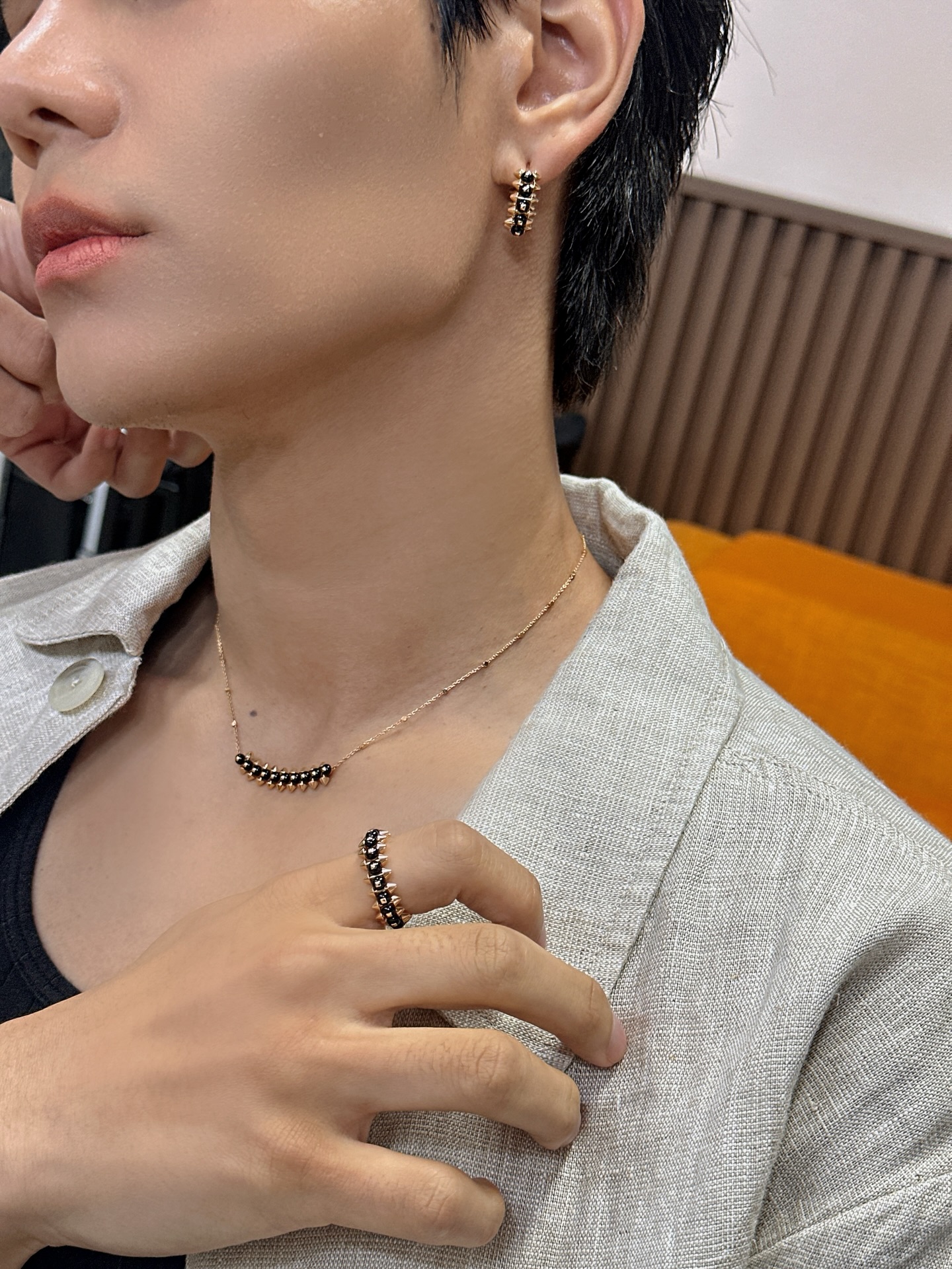 เจฟ - วรกมล ซาเตอร์