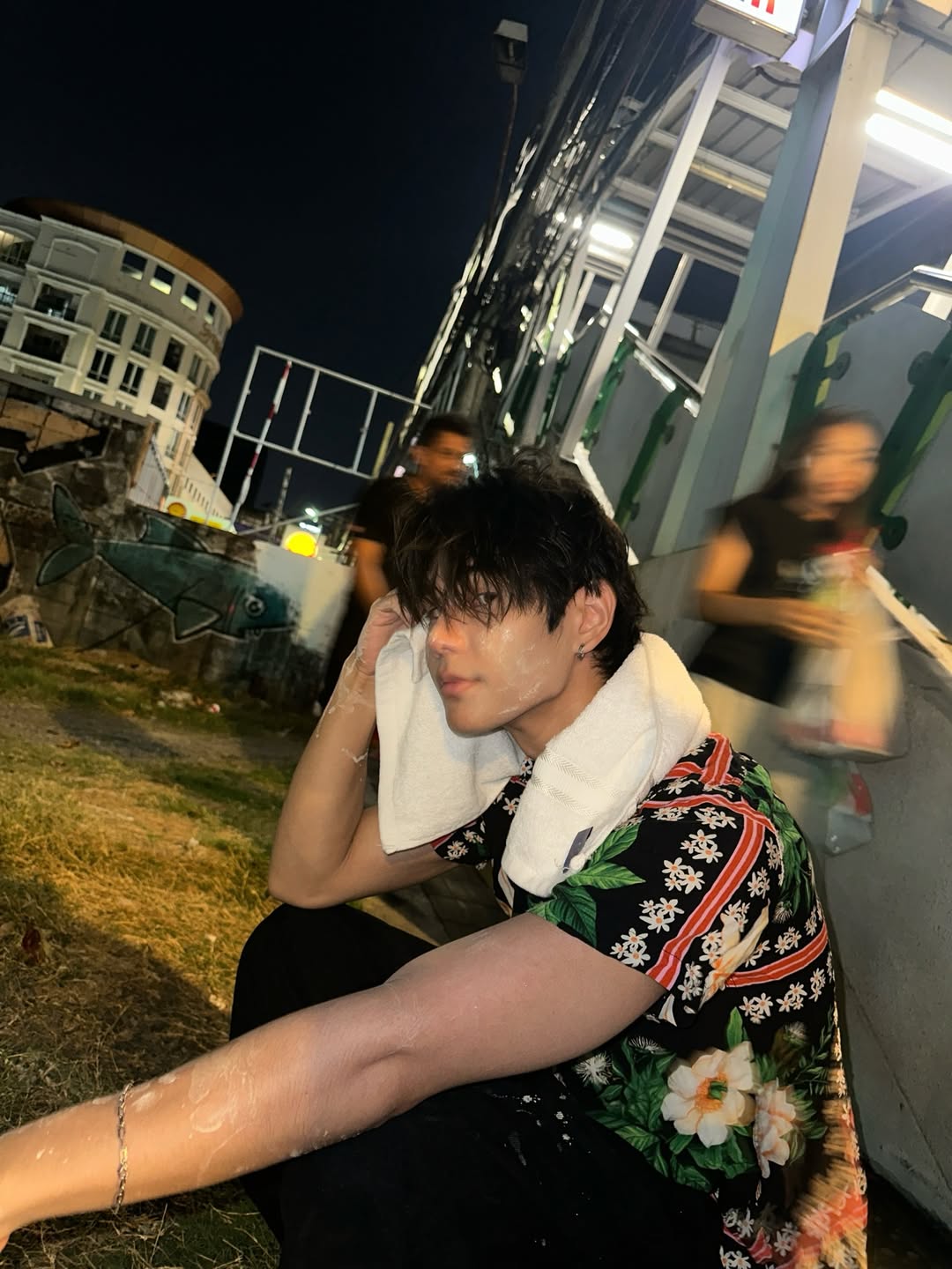 เจฟ - วรกมล ซาเตอร์