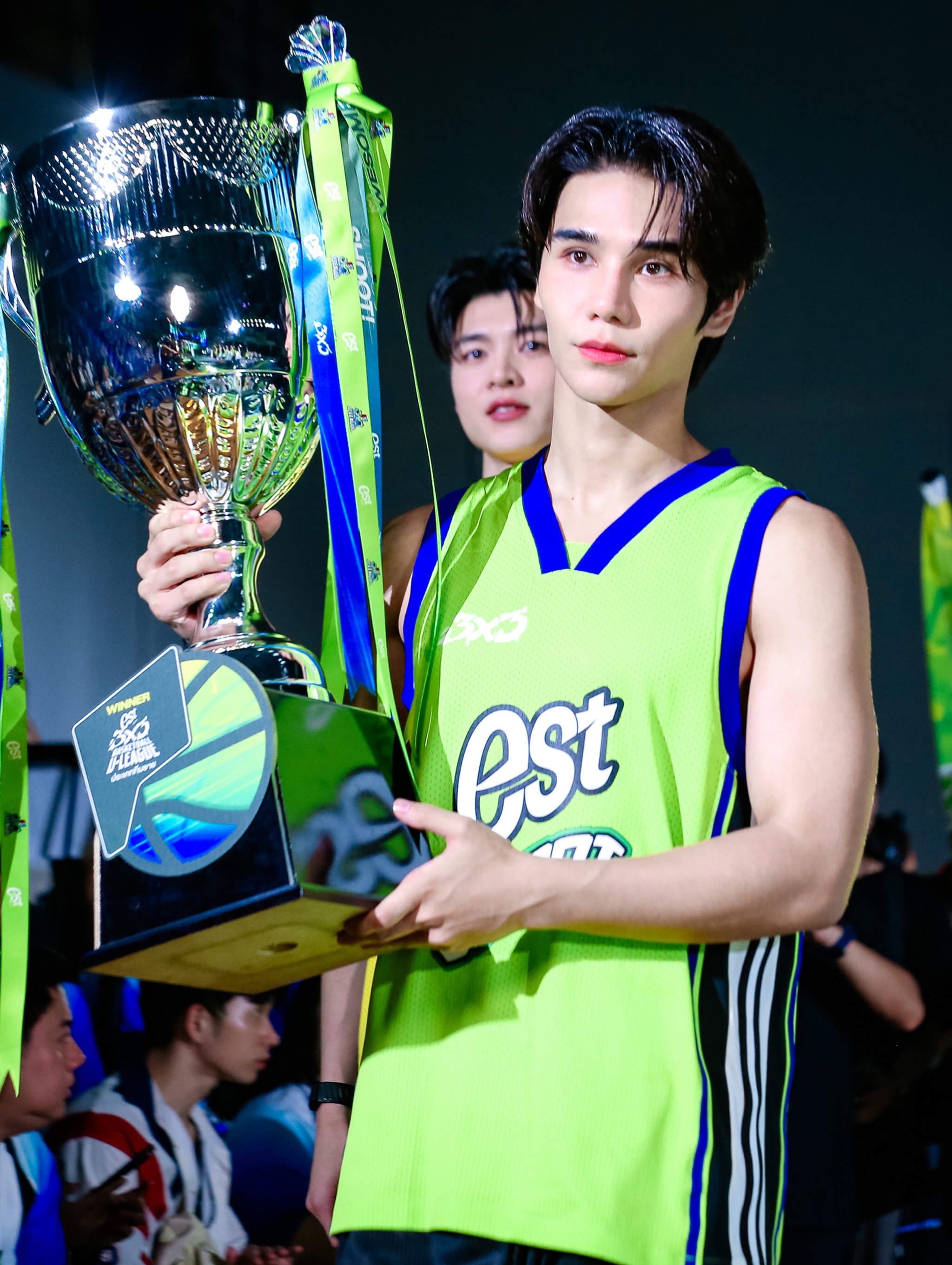 เจฟ - วรกมล ซาเตอร์