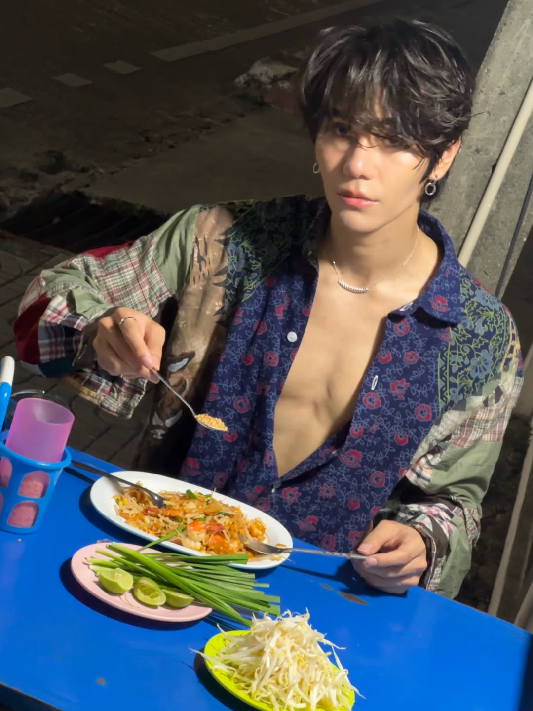 เจฟ - วรกมล ซาเตอร์